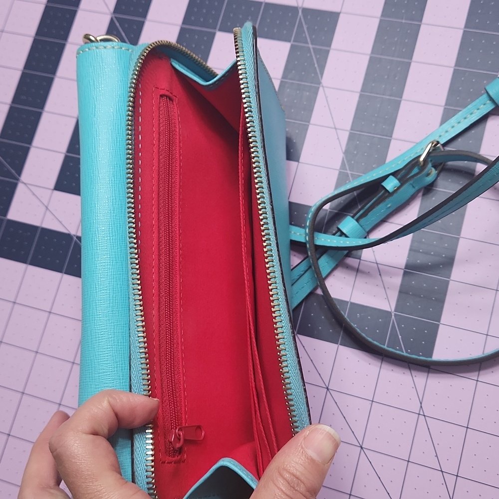 Dooney & Bourke ⭐️ Saffiano slim cross body Teal 🩵 Robbins Egg Blue - Picture 9 of 10